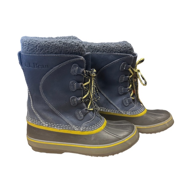 L.L. Bean - Winter Boots - Big kids 6 - or women’s 8 - Lace Up - Picture 3 of 6